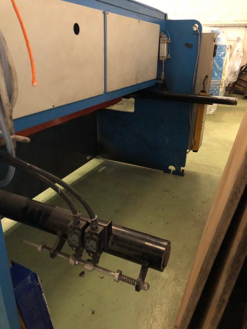 SOLD / Gasparini CO 2504 Hydraulic Variable Rake Shear - Image 5