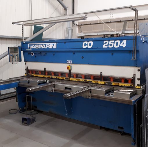 SOLD / Gasparini CO 2504 Hydraulic Variable Rake Shear
