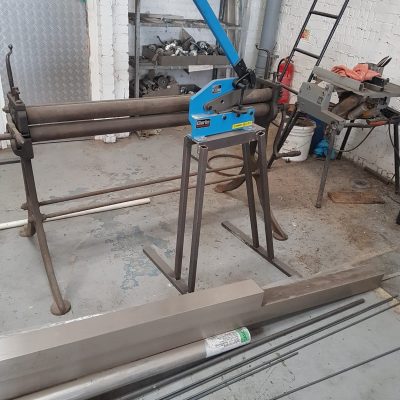 SOLD / Clarke CPS 200B Hand Lever Shear