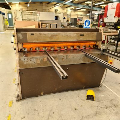 SOLD / Edwards Pearson DD 1250/3.5 Direct Drive Mechanical Shear