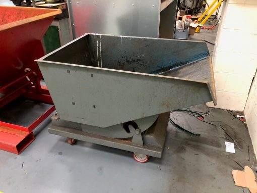 SOLD / E V Leonard HDI 350 Tilting Skip