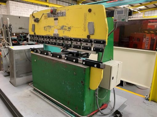 SOLD / Promecam RG33 Hydraulic Upstroke Pressbrake