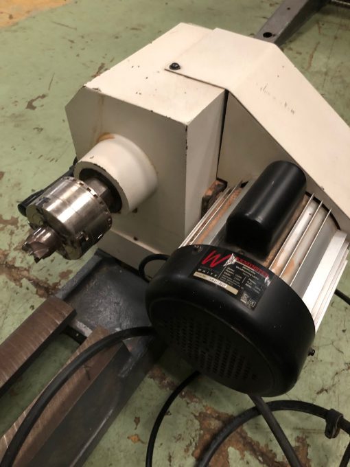 SOLD / Axminster AWVSL900 Wood Turning Lathe - Image 2