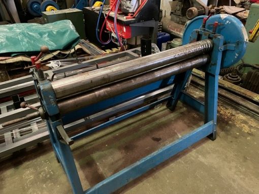 SOLD / Edwards EGS 49X4 Geared Hand Bending Rolls - Image 2