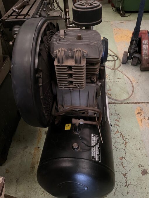 SOLD / SIP Airmate 5.5hp Compressor - Image 4