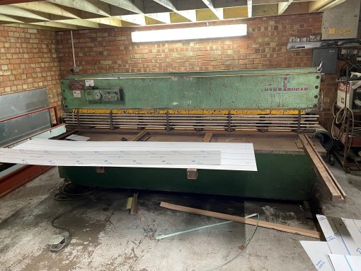 SOLD / Elga Hydrashear 818 Hydraulic Shear