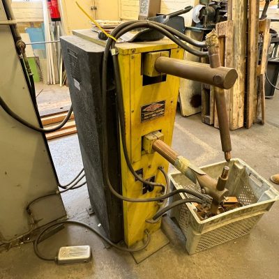 Sold / Meritus RAS 15A2 Spot Welder