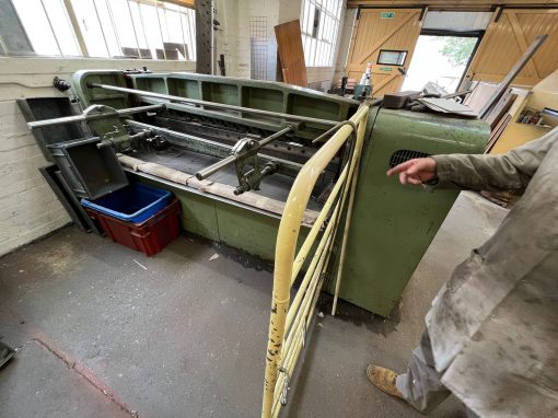 SOLD / Morgan 618 Mechanical Shear - Image 2