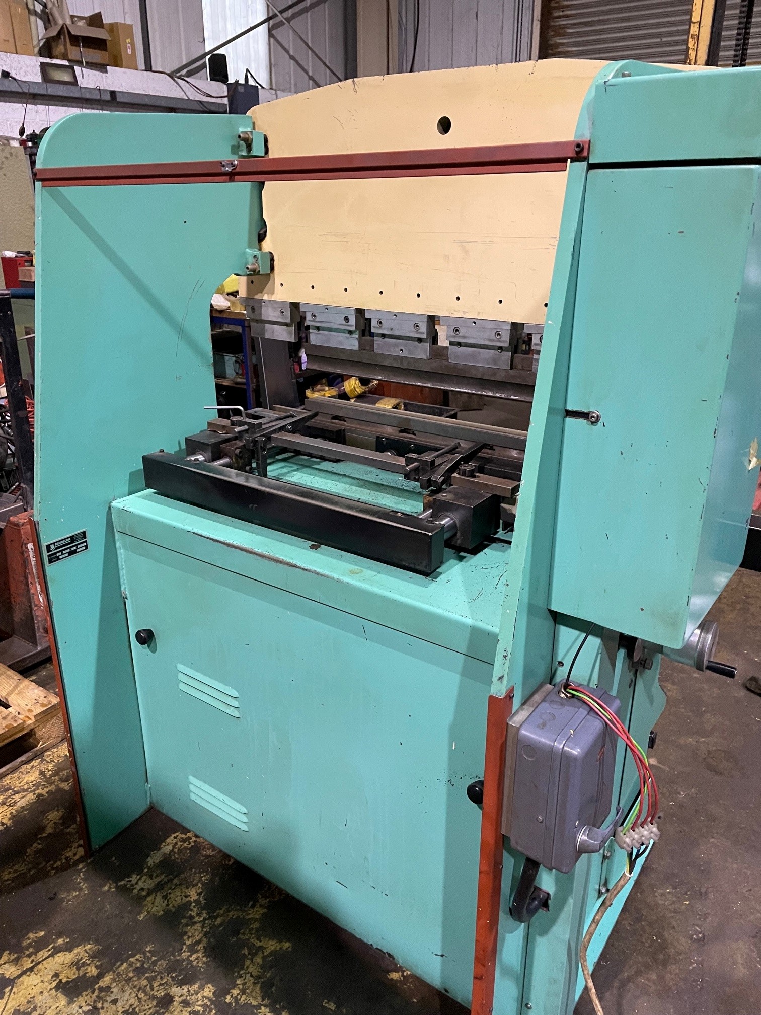 New And Used Machine Tools & Equipment