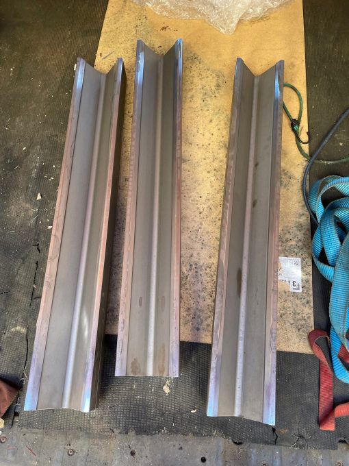 SOLD / Pressbrake Tooling Model 2025 80° 100mm Vee Die - Image 2