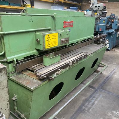 SOLD / Pearson 8' x 1/4" Hydraulic Shear