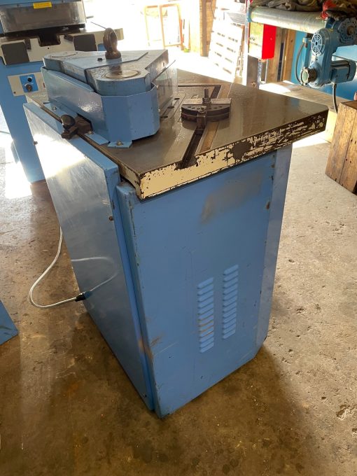 SOLD / Euromac 200/4 Corner Notcher - Image 5