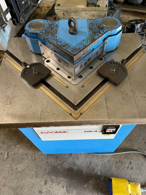 SOLD / Euromac 200/4 Corner Notcher - Image 3
