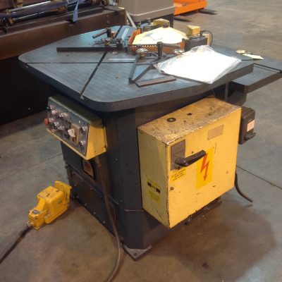 SOLD / Amada CSW220 Twin Station Corner Notcher