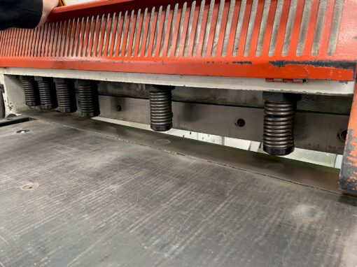 SOLD / Ermaksan HGS 3100-6 Hydraulic Shear - Image 2