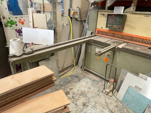 SOLD / Safan HVR 255-4 Hydraulic Shear - Image 6