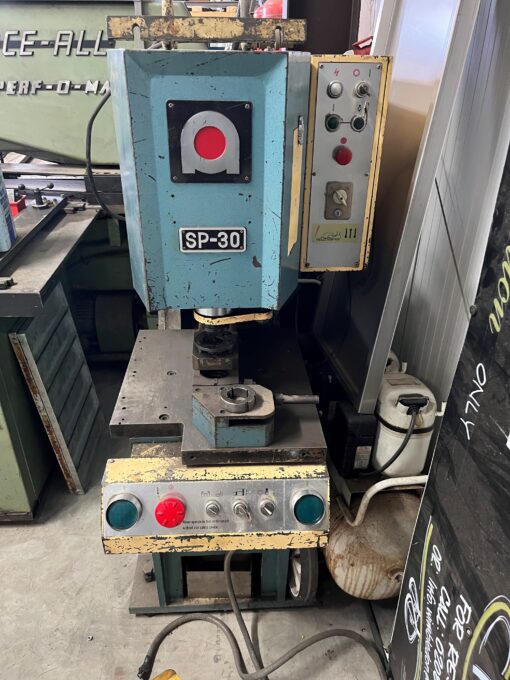 Amada SP30 Hydraulic Press - Image 2