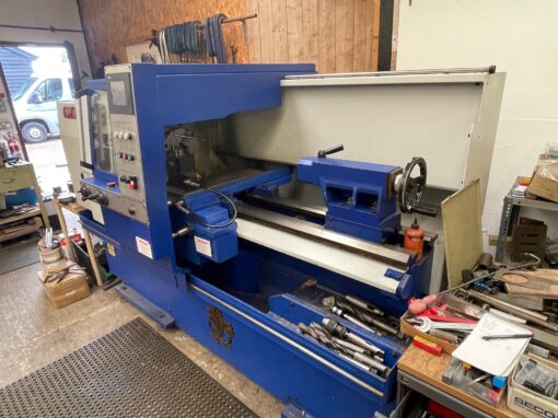 SOLD / Ajax AJQT 225 CNC / Manual Lathe