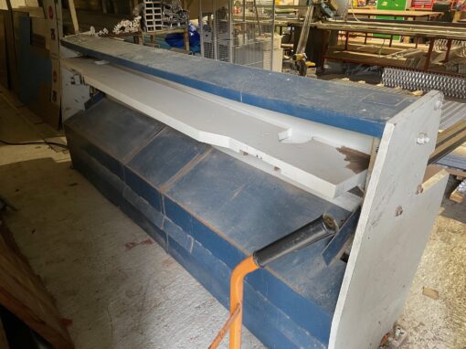 SOLD / Edwards DD 3.25/2500 Mechanical Shear - Image 5