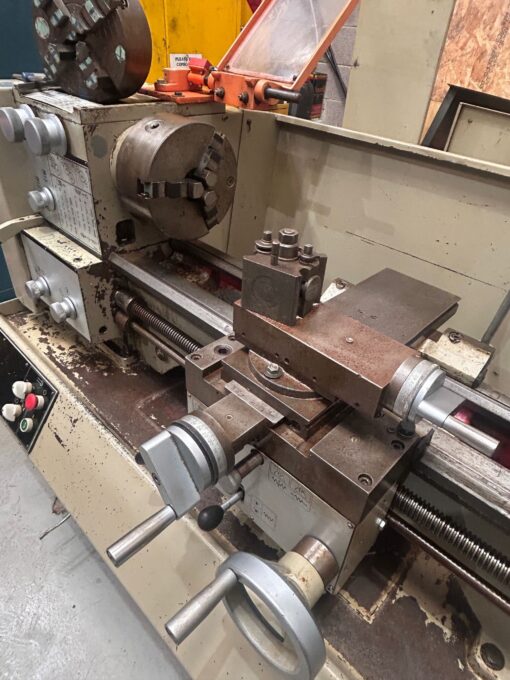 Harrison T300 Centre Lathe - Image 5