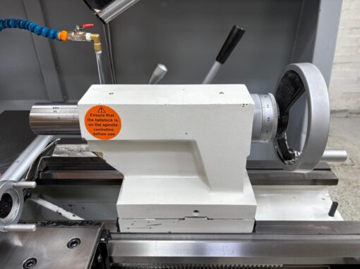 XYZ 1530VS Gap Bed Centre Lathe - Image 12