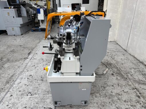 XYZ 1530VS Gap Bed Centre Lathe - Image 3