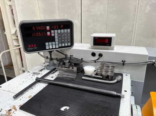 XYZ 1530VS Gap Bed Centre Lathe - Image 19