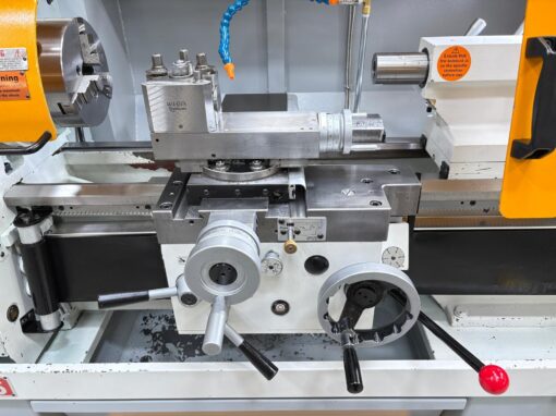 XYZ 1530VS Gap Bed Centre Lathe - Image 16