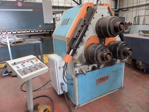 SOLD / Baileigh R-H120 Hydraulic Section Roller - Image 2