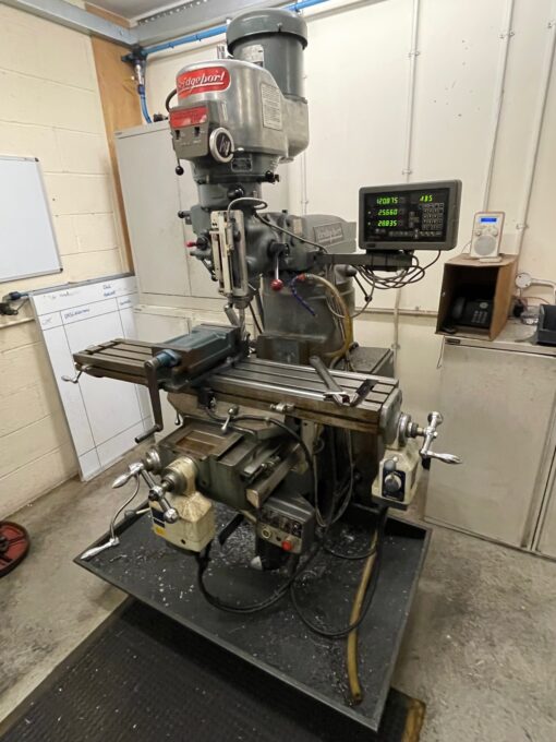 Bridgeport BR2 Vari-speed Turret Mill