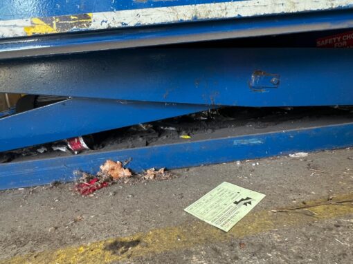 Britannia Lift EU/30/16-3 Hydraulic Scissor Lift Table - Image 3