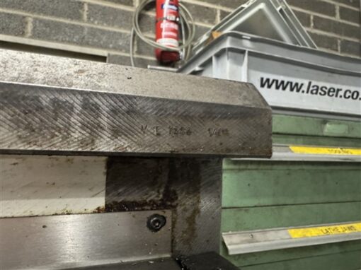 Colchester Triumph 2500 Gap Bed Centre Lathe - Image 4