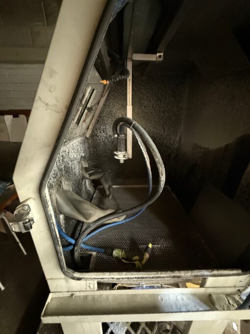 Vixen Aquablast 915 Wet Blasting Cabinet - Image 4