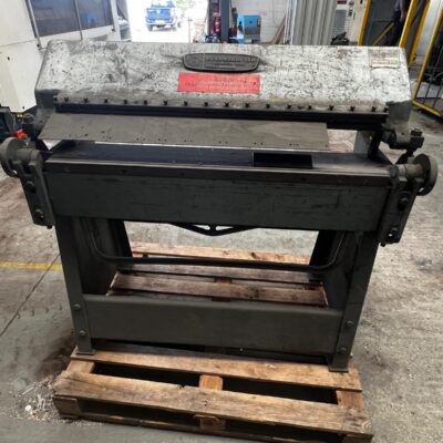 Edwards 318 Box & Pan Folder